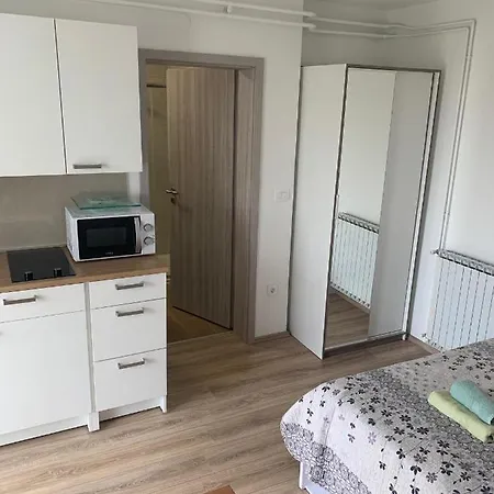 And Fun Sandra Appartement *